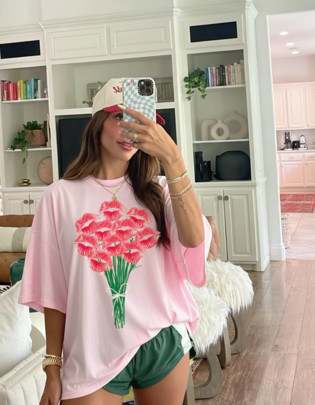 KISSES OVERSIZED T-SHIRT