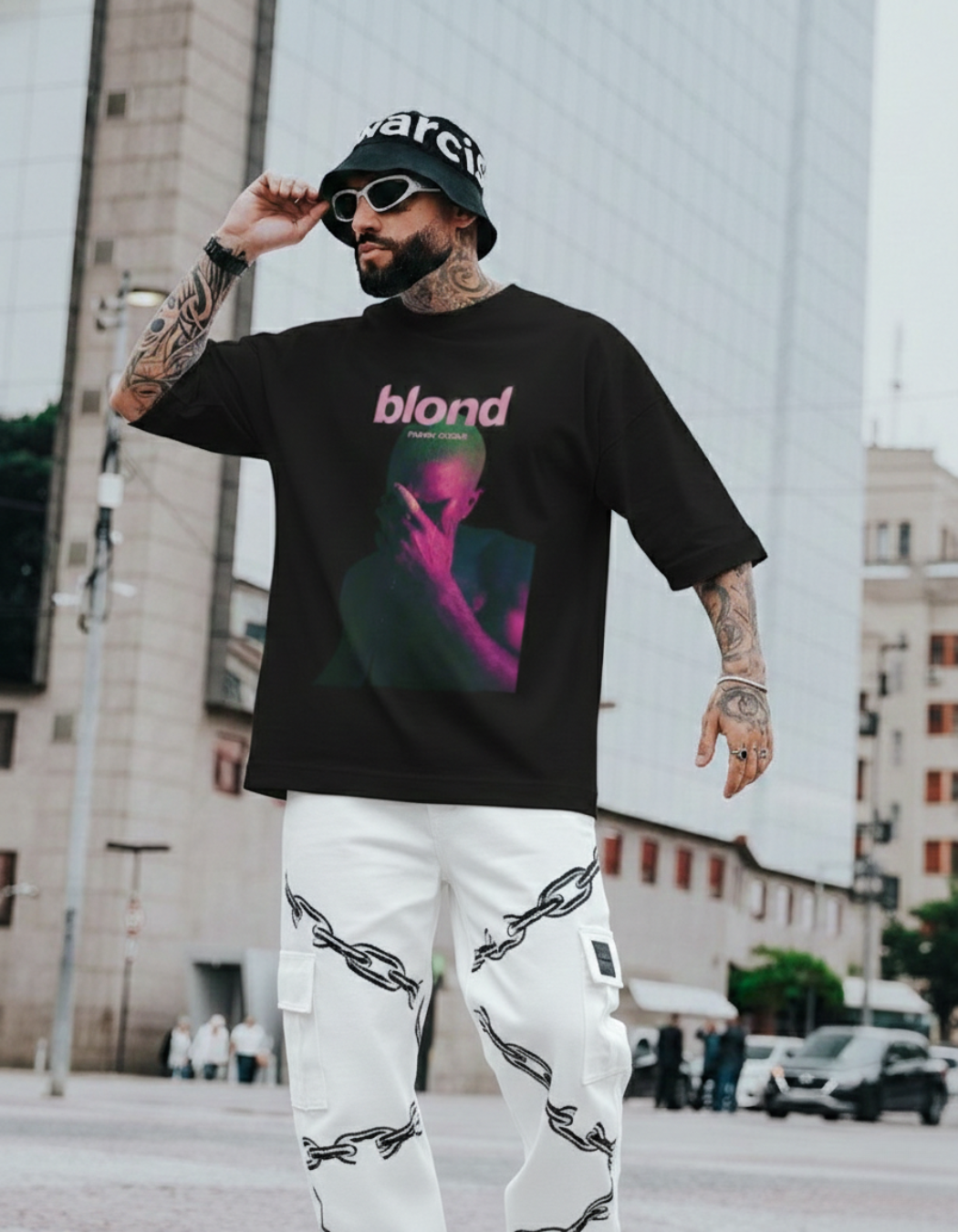BLOND OVERSIZED T-SHIRT
