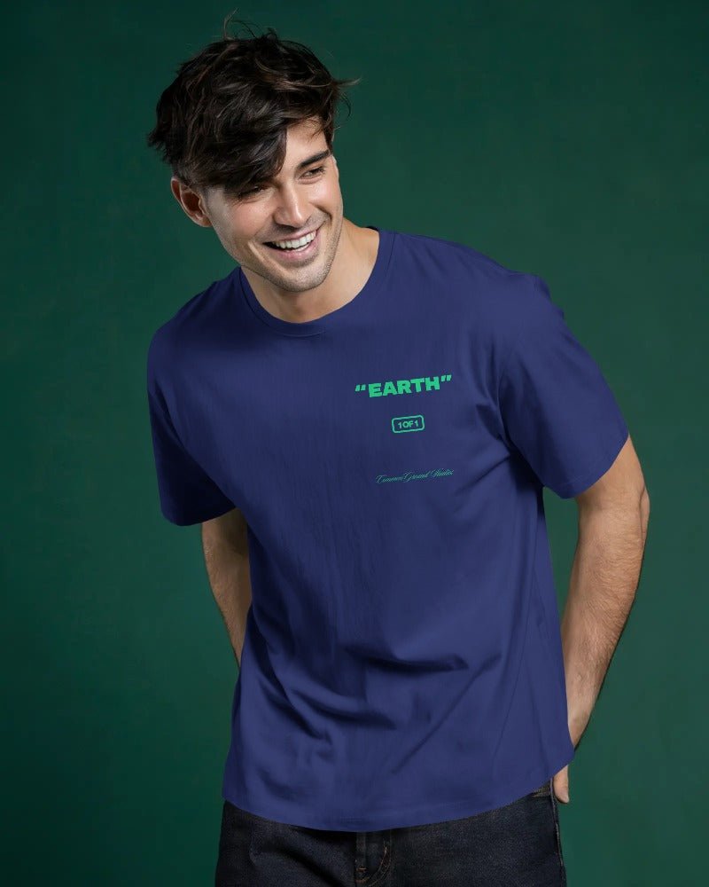 EARTH OVERSIZED T-SHIRT