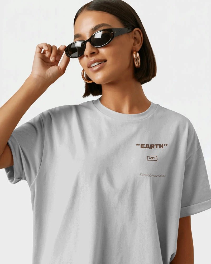 EARTH OVERSIZED T-SHIRT